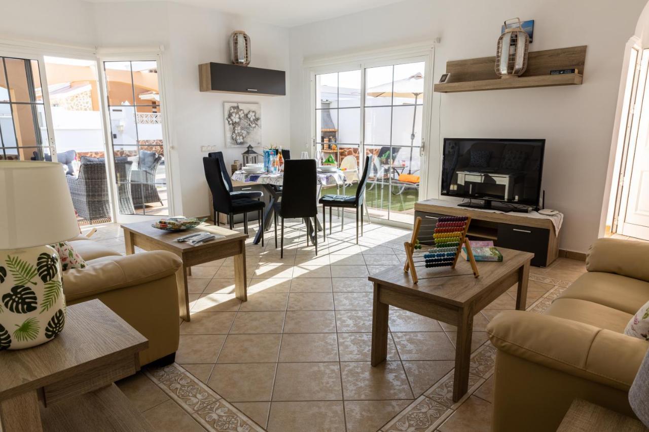 Perfect For Family Holidays With Private Pool, Near Beach And Golf- Villa Ashley Коста де Антигуа Екстериор снимка